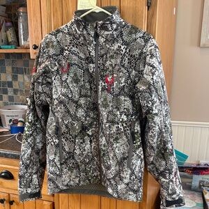 Men’s medium Badlands Calor Jacket